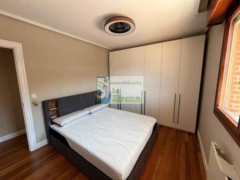Foto fd6c0b12-5d53-40a8-bd43-75fbfa8df7fb. Lloguer pis a calle miguel de cervantes 3 a Brazomar Castro - Urdiales