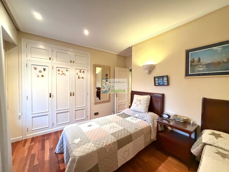 Foto 099d38d5-71f2-48b9-a1d9-de18335ae5e1. Pis amb calefacció aparcament piscina a Brazomar Castro - Urdiales