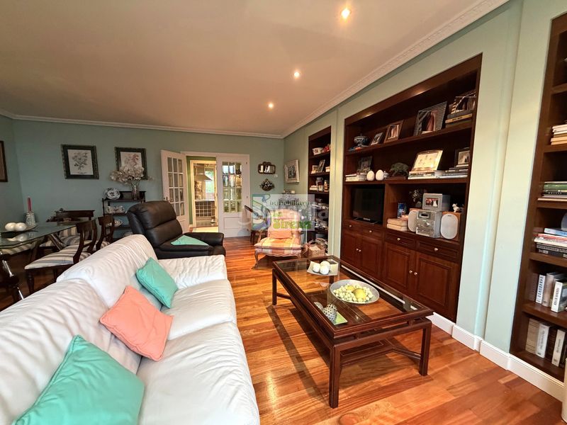 Foto 63e80f8e-1f36-4909-b0eb-7f0b091641e9. Pis amb calefacció aparcament piscina a Brazomar Castro - Urdiales