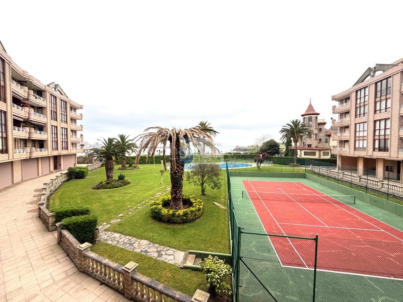 Foto 8e0e1710-7df9-48ea-a826-b8c536ec27cd. Pis amb calefacció aparcament piscina a Brazomar Castro - Urdiales