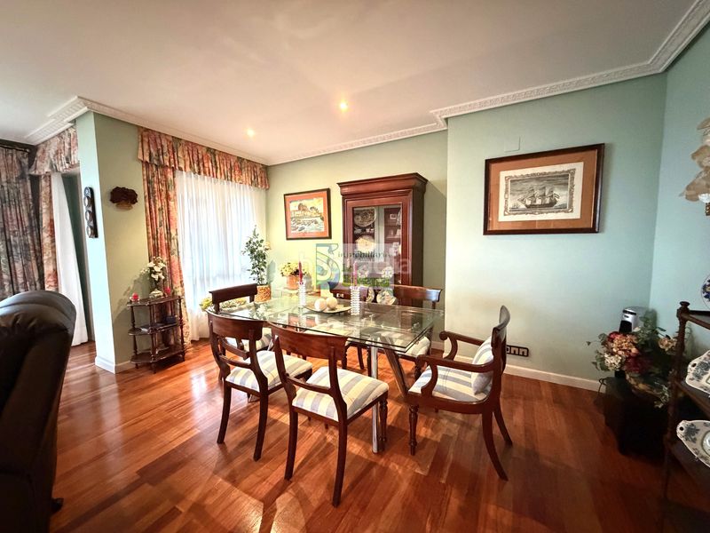 Foto 93720df4-ed9e-4f5f-bbd5-889f338a37c2. Pis amb calefacció aparcament piscina a Brazomar Castro - Urdiales