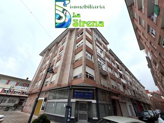 Piso  Calle matilde de la torre 8. Piso centro