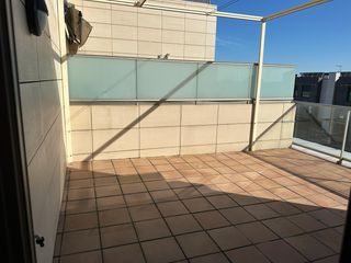 Location Attique  Calle josé pueyo. Atico con terraza alquiler para fijo