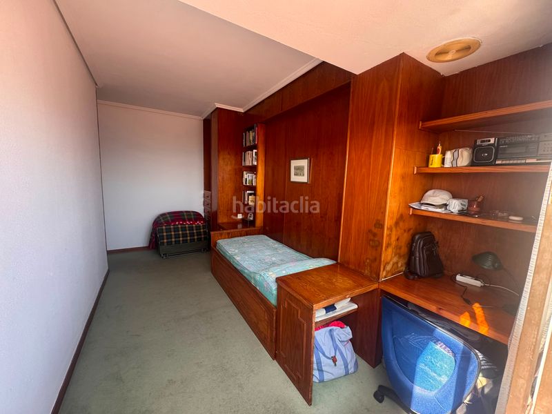 Foto d75e50ab-b4c3-463e-82d9-fce00f58b15a. Pis amb calefacció aparcament a El Sardinero Santander