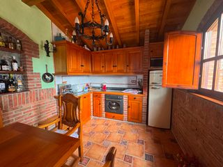Maison jumelée  Calle inés diego de noval. Casa en cueto para entrar a vivir