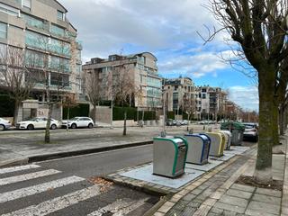 Miete Autoparkplatz  Calle arsenio odriozola. Se alquila plaza de garaje