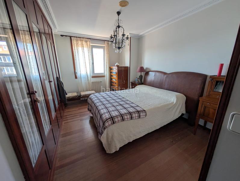 Foto 537ad55f-7f1d-4be4-88ee-0f14cfd41097. Location appartement avec chauffage parking dans Los Castros Santander