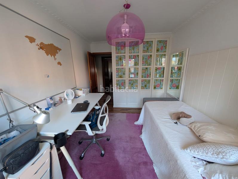 Foto 5dfffef4-92f1-490c-91c0-f754ec5a55e2. Location appartement avec chauffage parking dans Los Castros Santander