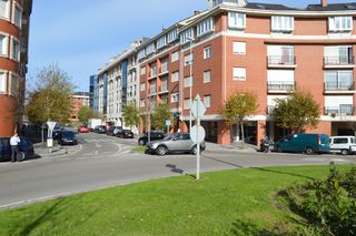 Lloguer Aparcament cotxe a Calle la pereda 4. Plaza de garaje en alquiler
