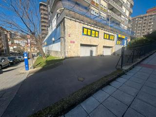 Parking voiture  Paseo canalejas