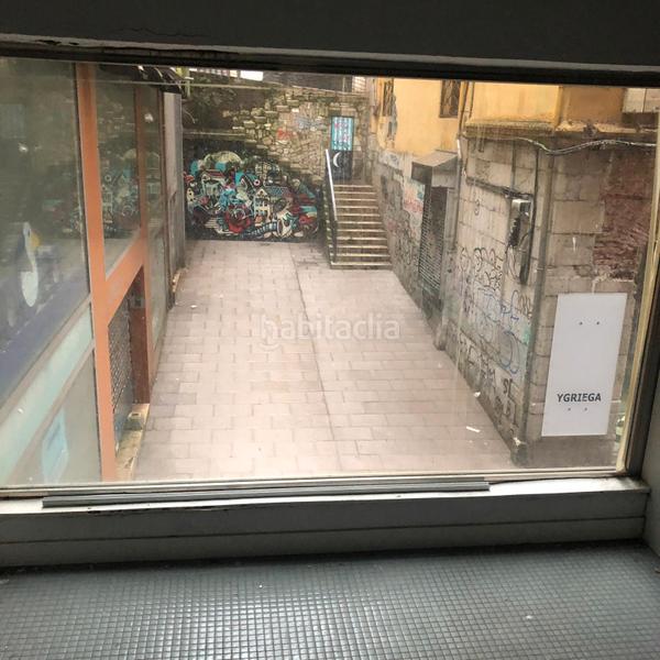 Foto 492df5fd-2b46-4ecc-b16f-4f38b918acb9. Location local commercial dans calle ruamayor 6 dans Santander