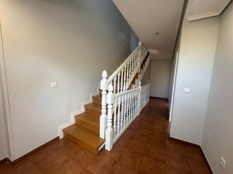 Foto 4782be82-1ec7-41dd-a73b-376e6a6ebee0. Casa pareada chalet en Oruña en venta en Oruña Piélagos