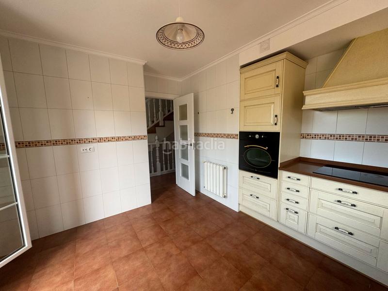 Foto 53740dbd-6176-4564-b6be-ede66e328cec. Casa pareada chalet en Oruña en venta en Oruña Piélagos