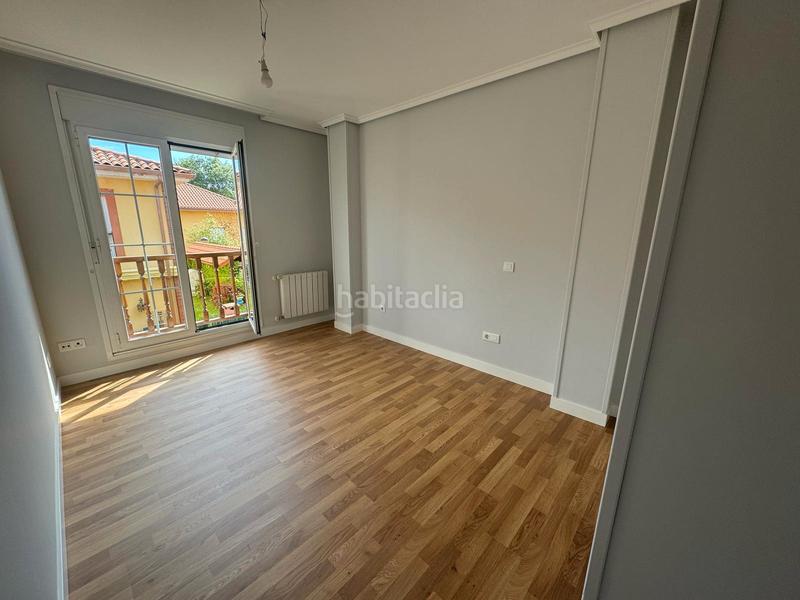 Foto 8f77064f-8e52-4bf2-bb61-faaffc51deae. Casa pareada chalet en Oruña en venta en Oruña Piélagos