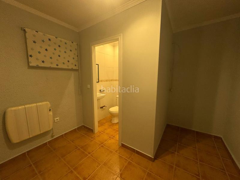 Foto fb891968-f42a-41bf-adf7-a251c38b5a40. Casa pareada chalet en Oruña en venta en Oruña Piélagos