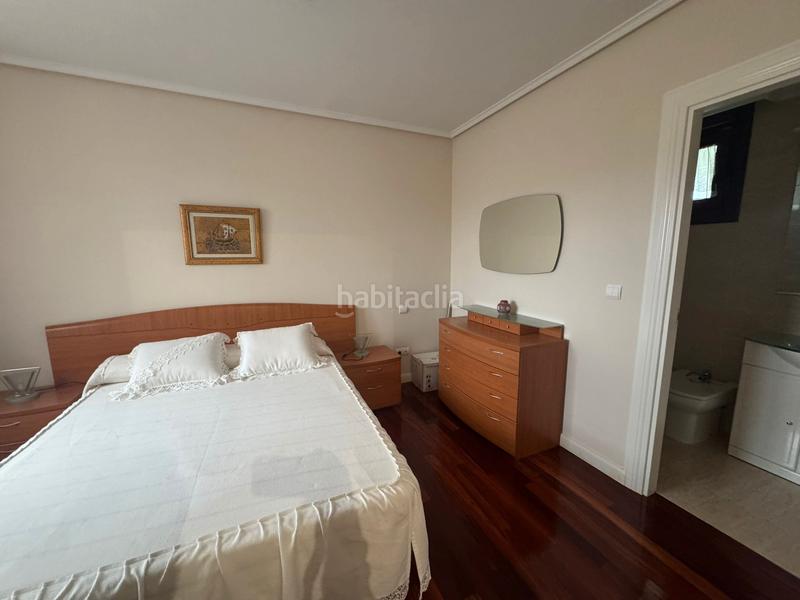Foto 88bc158e-191c-41c1-aff5-8f55d5bb5710. Rent penthouse with heating pool in Monte Santander
