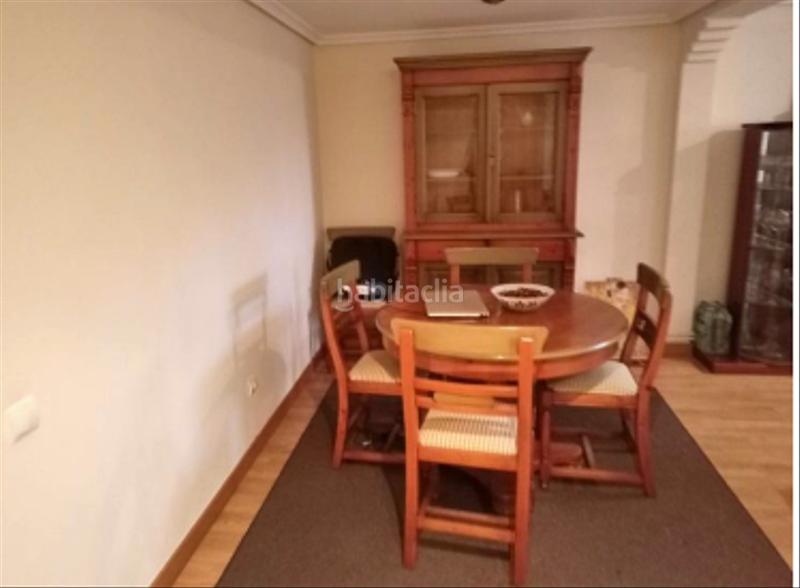 Foto 416d95f6-b225-4f2c-8393-a263f4515565. Piso en calle peña herbosa 17 piso en venta en peñaherbosa en Santander