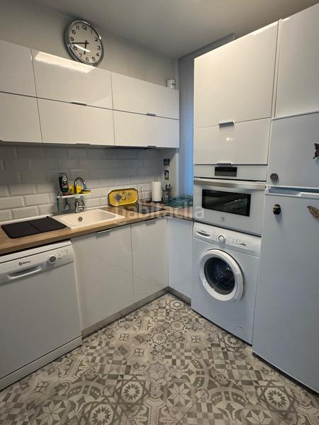 Foto 8b8448d0-2c56-4b71-8963-dad9e3adb1a6. Affitto appartamento in calle teniente fuentes pila 7 in Santander