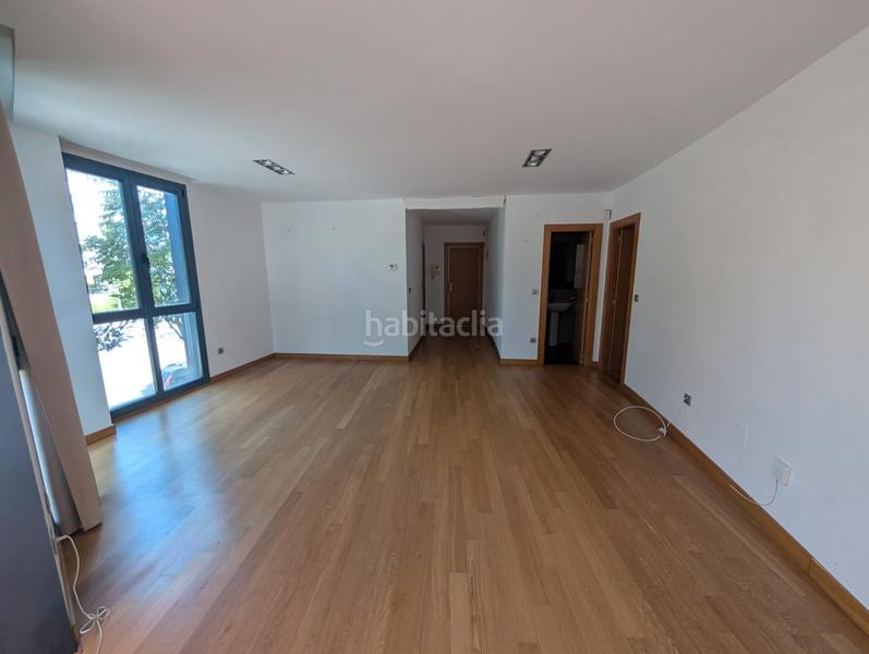 Foto 19dd784c-2c4e-43de-a158-ba8c2ba913c1. Appartamento con riscaldamento parcheggio in Valdenoja Santander