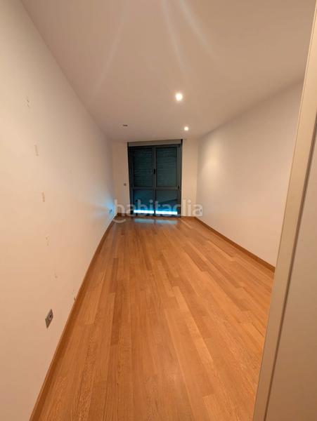 Foto ee87fef7-7ddd-48b2-beab-12a94f210a9a. Etagenwohnung mit heizung parking in Valdenoja Santander