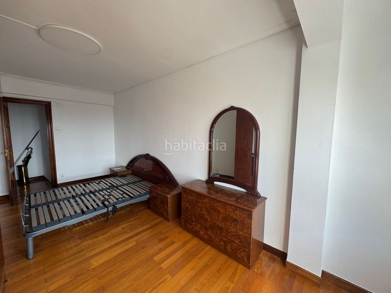 Foto 5540e457-4b7b-46cb-95ae-32d5293e844e. Rent flat with heating in Cuatro Caminos Santander