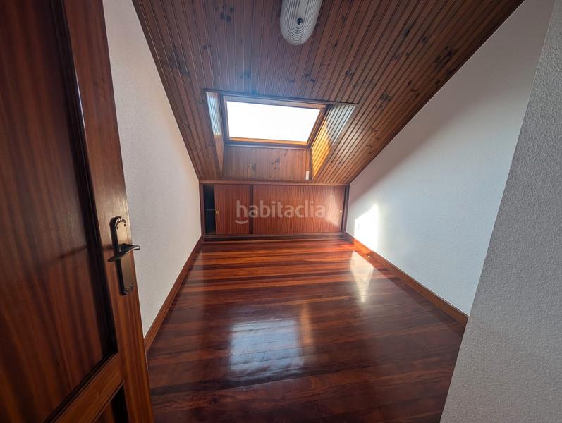 Foto a7451d4d-7814-49fb-9ac8-893144c19f23. Dúplex en Valdenoja Santander