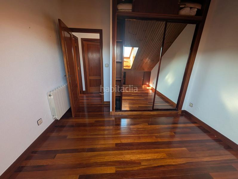 Foto aee14fe2-60da-4db1-a202-66354682fd69. Zweistöckige wohnung mit heizung parking in Valdenoja Santander