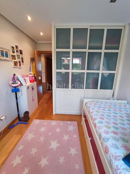 Foto 991ff614-9850-4ddd-a731-ca988a9aca7c. Appartement avec chauffage parking piscine dans Valdenoja Santander