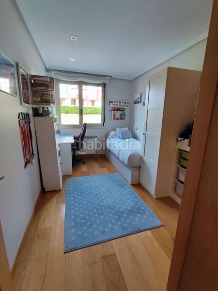 Foto a9cb6f46-4743-4e69-a16c-c652ef68faa2. Etagenwohnung mit heizung parking pool in Valdenoja Santander