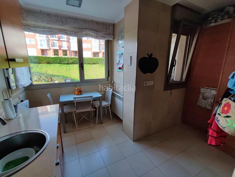 Foto 7882a7b7-99ca-4b33-896c-95be53a8c56e. Flat with heating parking pool in Valdenoja Santander