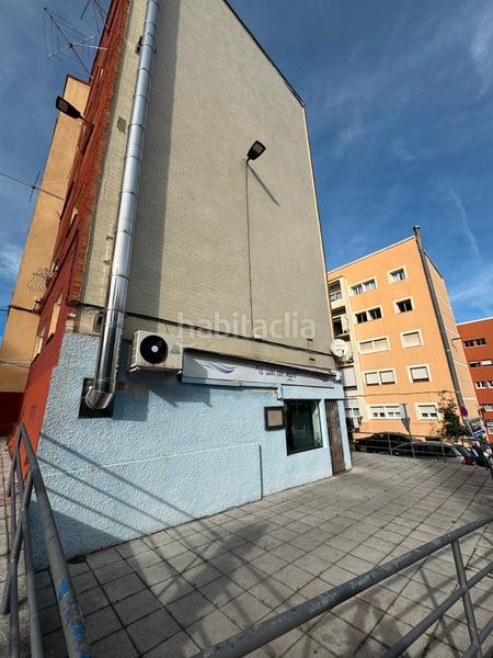 Foto 05f39563-2fac-435d-b727-b09227322104. Locale commerciale in grupo los pinares 3b in Los Castros Santander