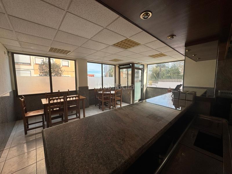 Foto 067fe03f-4b23-4963-b142-3ad2bb9b63e6. Locale commerciale in grupo los pinares 3b in Los Castros Santander