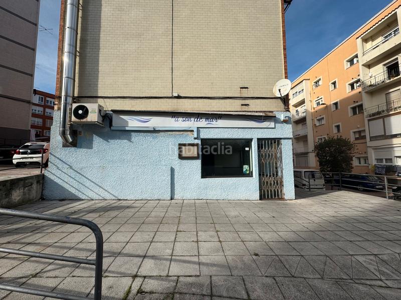 Foto 0e80e1d0-d8cb-49f5-9681-0cededf434e9. Locale commerciale in grupo los pinares 3b in Los Castros Santander