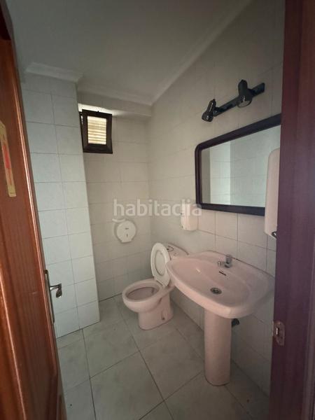 Foto 4a921016-7f29-4c0d-814e-5b65c100dcf1. Locale commerciale in grupo los pinares 3b in Los Castros Santander