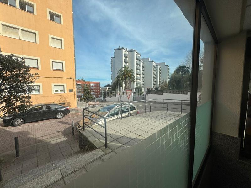 Foto 776f7147-7cc4-4a68-bd2e-872443c7bbcc. Locale commerciale in grupo los pinares 3b in Los Castros Santander