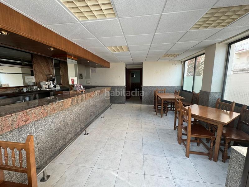 Foto 80ac8b7e-560f-4fb2-aee2-e7f1ee8592ad. Locale commerciale in grupo los pinares 3b in Los Castros Santander