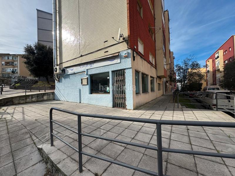 Foto eaf16b61-a4b9-4b3b-8e62-1b65c08a8c90. Locale commerciale in grupo los pinares 3b in Los Castros Santander