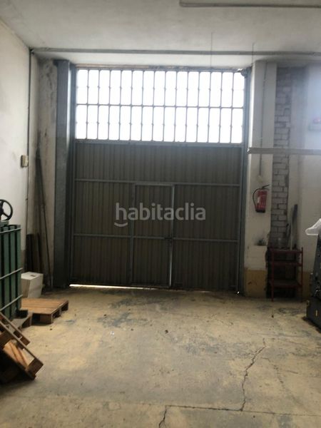 Foto b315c921-2b24-4fb3-8cf6-b4b30bb55258. Fabrikhalle in Astillero (El)