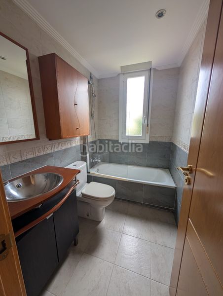 Foto 291b5072-39a8-4db3-b33b-062b819b6804. Rent flat with heating parking pool in Monte Santander