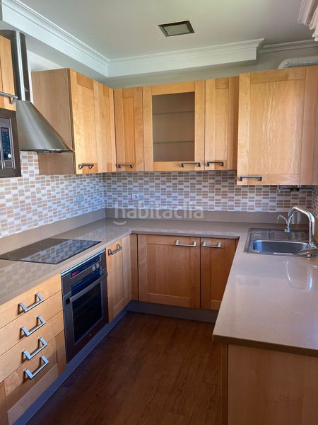 Foto 19874d15-14ac-43da-9800-1bc2294abcc4. Pis amb calefacció aparcament a Valdenoja Santander