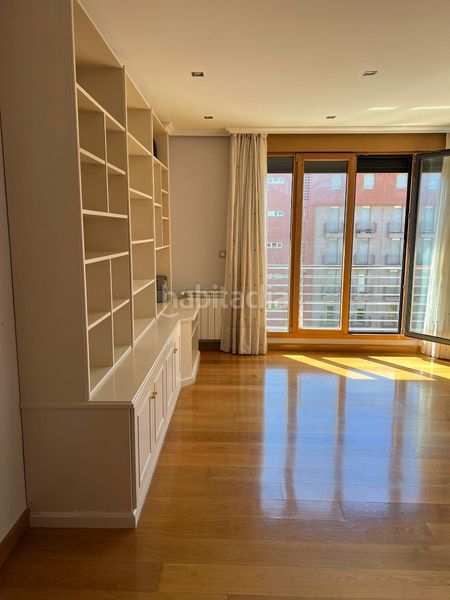 Foto 016088a7-3ac0-4a21-87d0-2c24d469a527. Piso en Valdenoja Santander