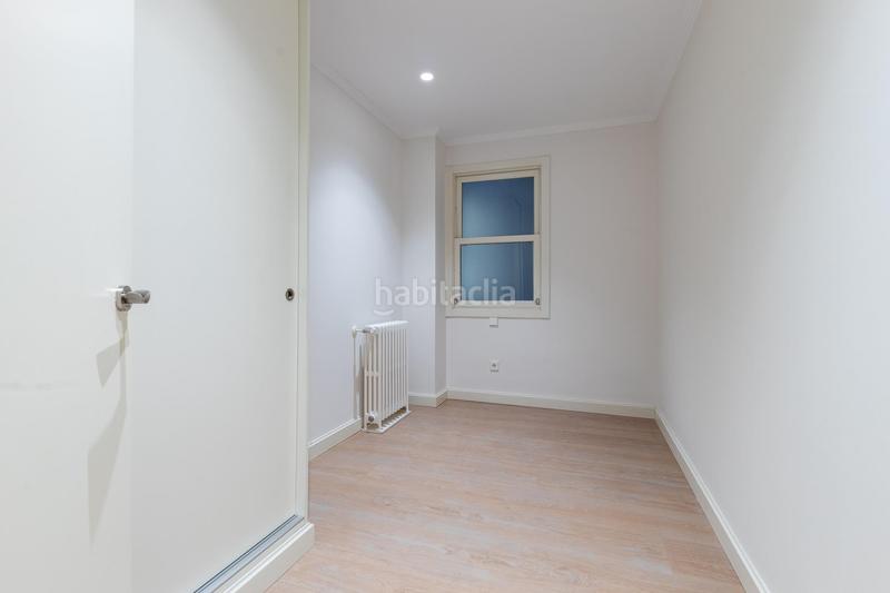 Foto ea57abff-9022-42d9-9d96-1b45e151f7c0. Alquiler piso magnífico piso reformado en jaime iii en Palma de Mallorca
