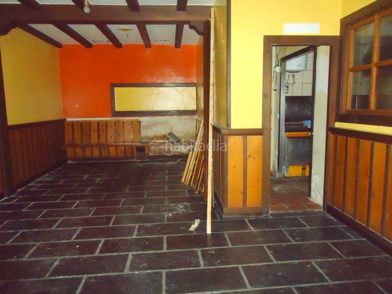 Foto af612320-365f-45fc-a5d9-3dfebcebda19. Alquiler local comercial en Centro - Ayuntamiento Santander