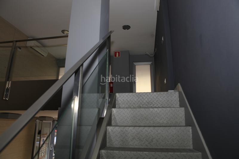 Foto 0d7ae2b9-1bcf-4d1e-9805-31de0472e148. Local comercial a calle mies del valle 3 a Cuatro Caminos Santander