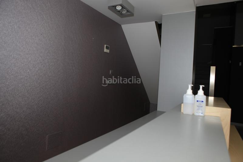 Foto 62592aa9-d946-4f94-b9b5-8589bffcd248. Local comercial a calle mies del valle 3 a Cuatro Caminos Santander