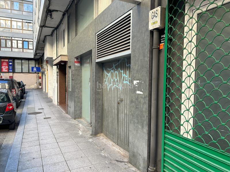 Foto cbac7224-3e80-417d-8a7c-e2896e9071ff. Local comercial a calle mies del valle 3 a Cuatro Caminos Santander