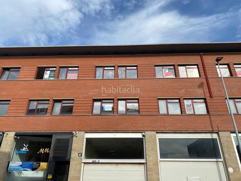 Foto 2c9cbd48-4669-4ba5-ac14-85ce66eabd31. Büro in calle la tejera 5 in Alisal - San Román Santander