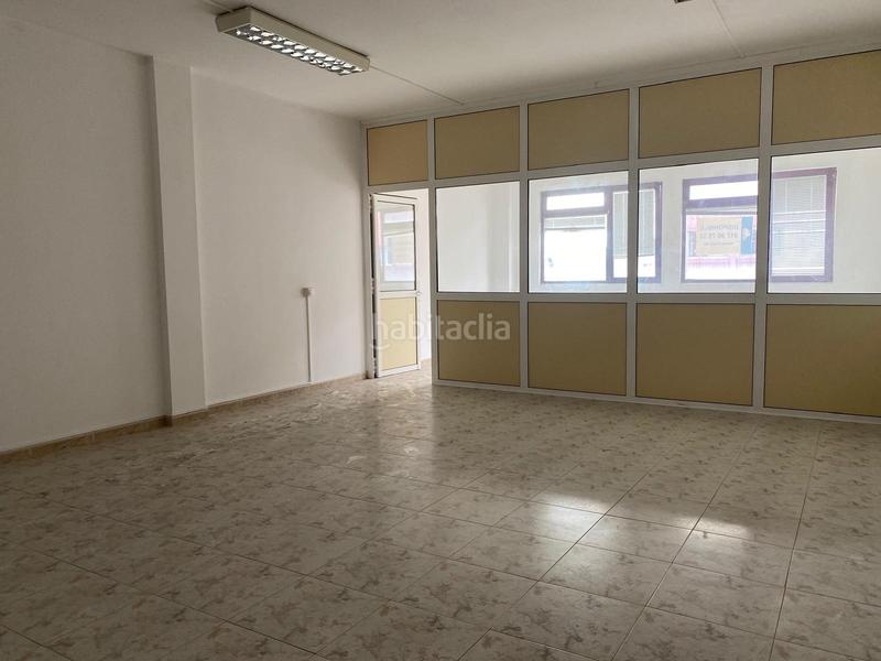 Foto e0d65a44-6231-4e57-9918-b69d165417dd. Büro in calle la tejera 5 in Alisal - San Román Santander