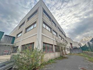 Edifici a Barrio barros 115. Edificio en venta en los corrales de buelna
