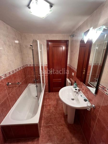 Foto f73f7eef-3681-4e73-b18c-9279eeaa87d6. Piso en calle del junco 14 piso con preciosas vistas al mar en Suances